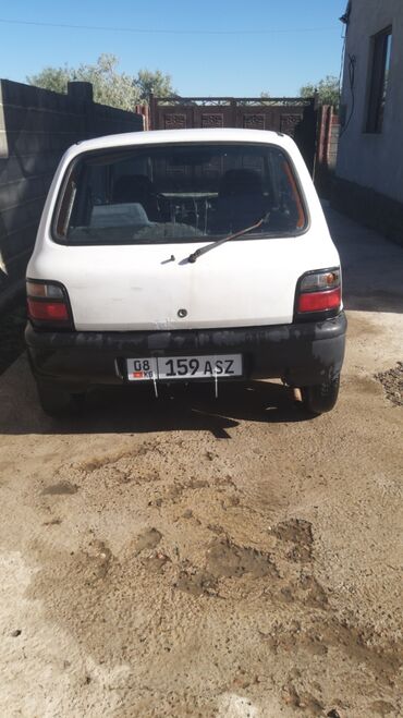 легковой авто: Suzuki Alto: 1997 г., 1.1 л, Механика, Бензин, Минивэн