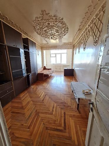 Mənzillər: Bakı, Bakıxanov qəs., 2 otaqlı, Köhnə tikili, 70 kv. m — 1