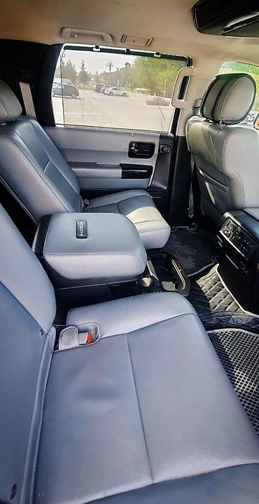 тоета секвоя: Toyota Sequoia: 2010 г., 5.7 л, Автомат, Газ, Внедорожник — 4