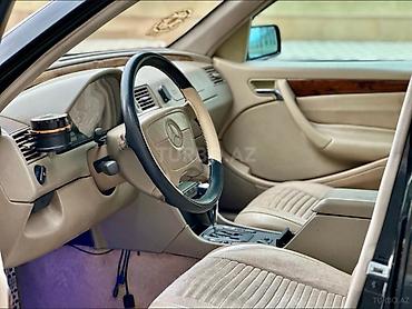 islenmis avtomobiller: Mercedes-Benz C 230: 2.3 l | 1998 il Sedan — 7