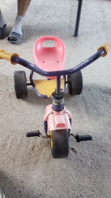 Dečiji električni automobili: Tricikl,ispravan,stabilan