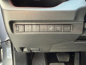 бешка: Toyota RAV4: 2023 г., 2.5 л, Автомат, Гибрид, Кроссовер — 7