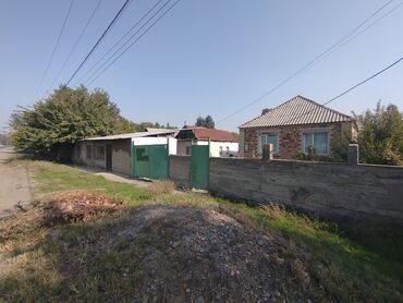 срочно продаю дом село садовое: Дом, 77 м², 4 комнаты, Собственник, Старый ремонт