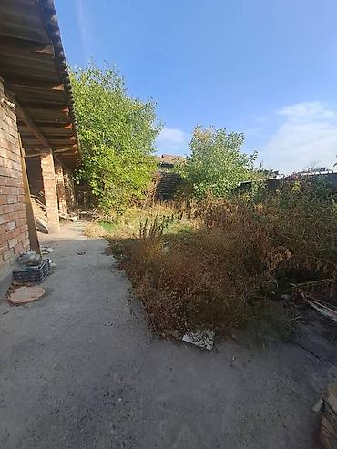 Продажа коттеджей и домов: Продается дом в Киргизии -1 Площадь участка: 7 соток. Отопление: Газ — 8