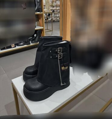 Çəkmələr: Çəkmə, Ölçü: 37, rəng - Qara, Yeni -da lalafo.az — 2 Çəkmələr: Çəkmə, Ölçü: 37, rəng - Qara, Yeni — 2