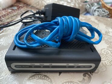 Modemlər və şəbəkə avadanlıqları: D-Link DSL-2500U ADSL Router. Evdə və ya ofisdə internet bağlantısını