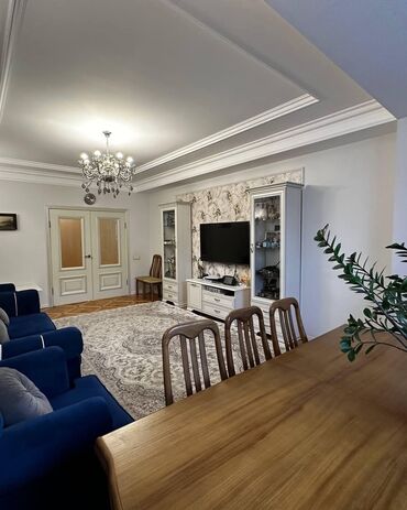 недвижимость в токмоке: 3 комнаты, 137 м², Элитка, 2 этаж, Дизайнерский ремонт