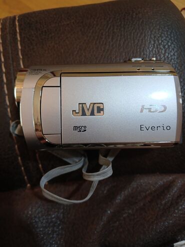 видеокамера panasonic профессиональная: JVC Everio HD video kamera, yüksək keyfiyyətli video çəkilişi üçün