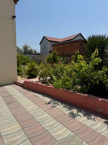 Günlük kirayə evlər: 1200 kv. m, 4 otaqlı, Qaz, İşıq, Su — 18