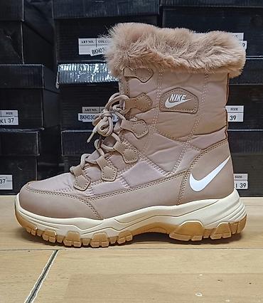 Nike Čizme 
36 do 41, 
cena 3800dinara
PS✨