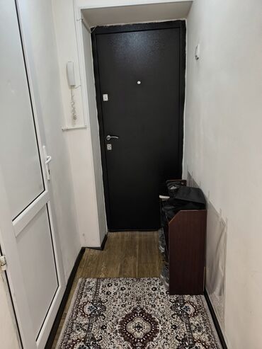 2 комнатную квартиру в бишкеке: 2 комнаты, 41 м², Хрущевка, 4 этаж, Косметический ремонт