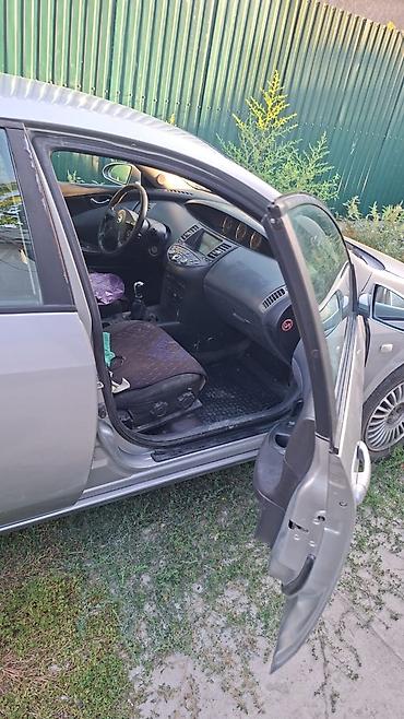 sprinter 4 4: Nissan Primera: 2004 г., 2 л, Механика, Бензин, Седан — 2