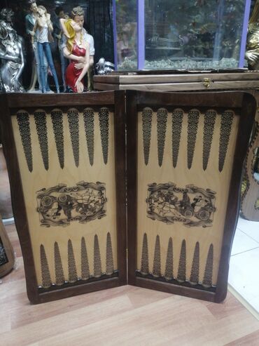 Şahmatlar: 1 ci şəkildəki nərd 25azn Şahmat və şaşki lövhəsi var Milli Faner — 5