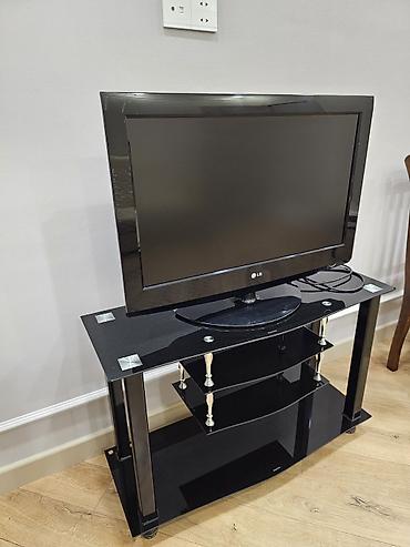 Televizorlar: Televizor LG LCD 32" — 1