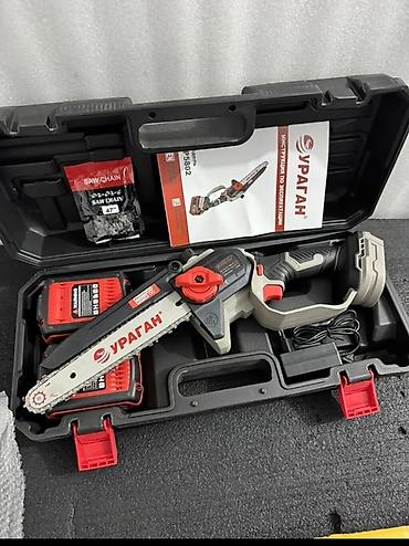 Аккумуляторная цепная пила УРАГАН УР5802, 8" Компактная беспроводная