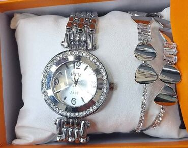 Setovi nakita: Ženski setovi 💫 Sat i narukvica po super ceni 2200 dinara 💫
SN💫 — 15