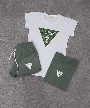 sixty sabac: Rasprodajaa 
Cena je komadno 850 dinara. 
Veličine S M L XL. j — 2