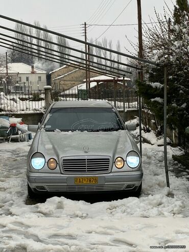 Mercedes-Benz E 300: 3 l | 1999 year Sedan