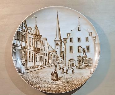Другие предметы коллекционирования: Коллекционные тарелки Veltins. Furstenberg (Германия) На тарелке — 6
