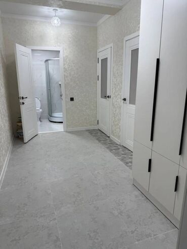 продается 1 комнатная кара балта квартира: 1 бөлмө, 44 кв. м, Элитка, 2 кабат, Дизайнердик ремонт