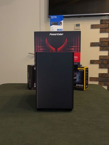 Masaüstü kompüterlər və iş stansiyaları: Kompüterin Texniki Xüsusiyyətləri: 	•	Mərkəzi Prosessor (CPU): Intel — 3