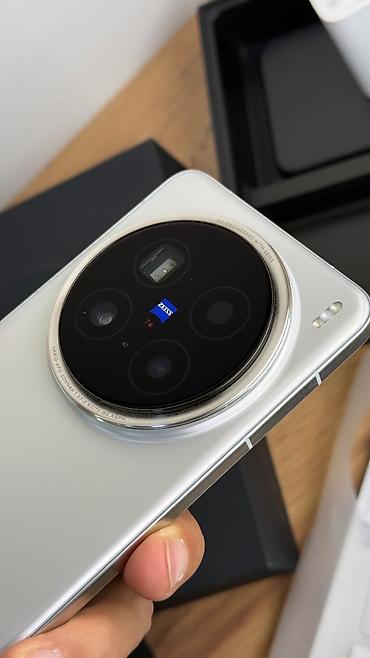 samsung note 11: Vivo X200 Pro, Б/у, 256 ГБ, цвет - Белый, 2 SIM — 2