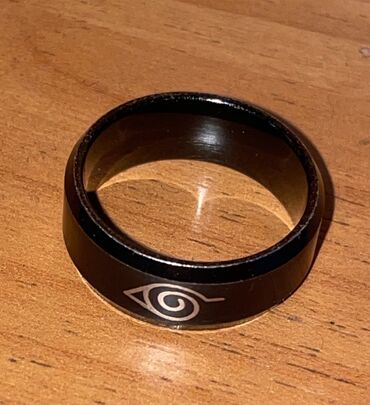 продаю кольца: Продается✅ Кольцо мужской В очень хорошем состоянии Размер: не знаю