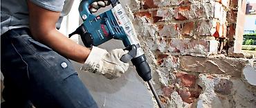 Демонтажные работы: Снос стен, Разбор полов, Снятие потолков | Гипсокартонная стена, Снос перегородки, Снятие старой штукатурки | Зачистка от старых обоев, Сбивка старой штукатурки, Снятие извести | Демонтаж ламината, Демонтаж паркета, Демонтаж линолеума | Крыша из шифера, Металлочерепичная кровля, Мягкая кровля Больше 6 лет опыта — 4