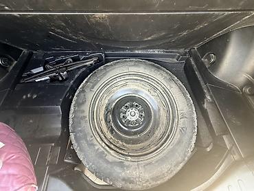 Toyota: Toyota RAV4: 2017 г., 2.5 л, Автомат, Гибрид, Кроссовер — 6