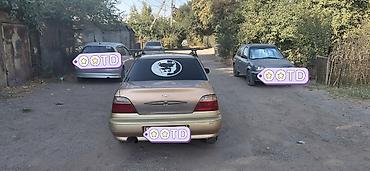 s 350: Daewoo Nexia: 1990 г., 1.6 л, Механика, Бензин, Седан — 2