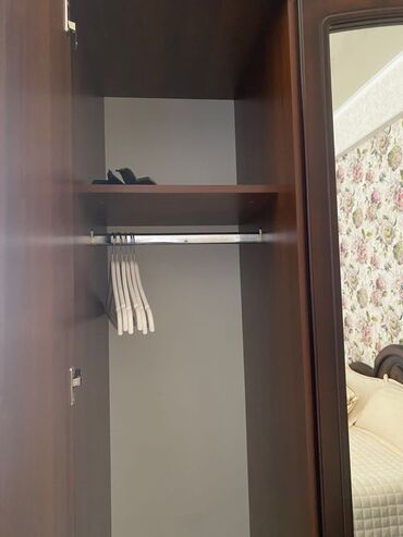 Спальные гарнитуры: Спальный гарнитур, Б/у, Двуспальная кровать, Комод, Трюмо, МДФ, Самовывоз — 8