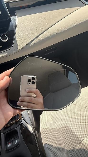 corolla guzgu: Sol, Toyota Corolla, 2021 il, ABŞ — 1