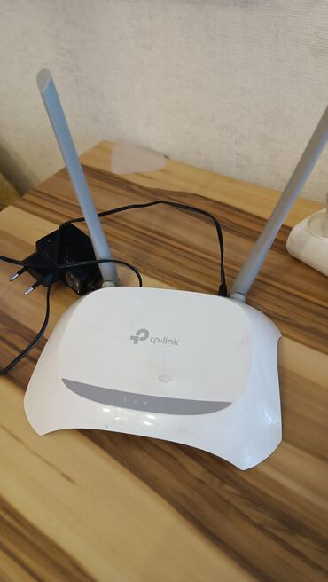 sntv internet sumqayit: Wifi oturucu satilir.Yasamal