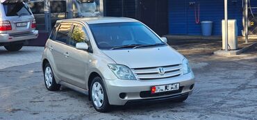 Toyota: Toyota ist: 2003 г., 1.3 л, Автомат, Бензин, Хетчбек