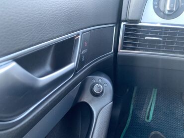 сидения авто: Audi A6: 2010 г., 2.8 л, Автомат, Бензин, Седан