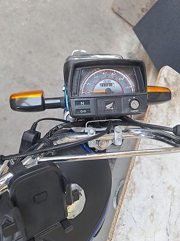 49 кубов: Honda C70 (Cub) — экономичный и надежный мопед с полуавтоматической — 2