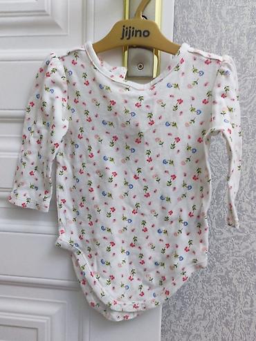 Koftalar, sviterlər: Her biri 4 azn — 12