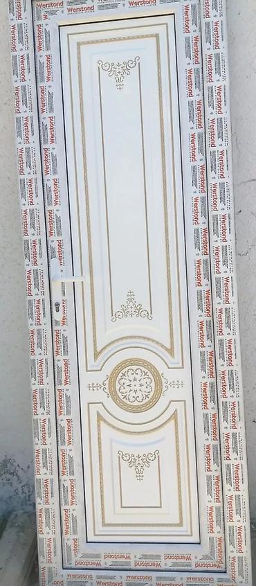islenmis plastik qapi: Yeni Plastik qapı Zamok və çərçivə ilə, Zəmanətli, Pulsuz quraşdırma, Pulsuz çatdırılma, Rayonlara çatdırılma — 3