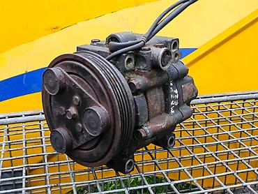 Компрессоры для авто: Компрессор Mazda 1996 г., Б/у, Оригинал, Германия — 4