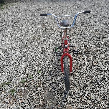 12 lik velosiped: Uşaq velosipedi – BMX üslubunda - Rəng: qırmızı (çərçivə və qabaq — 1