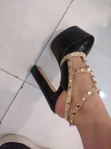 Tuflilər: Tuflilər, Ölçü: 35, Yeni — 12