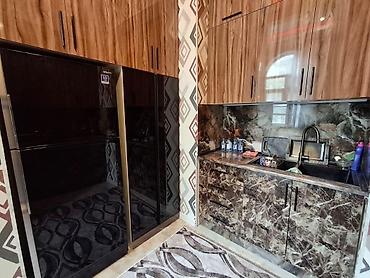 sumqayit 3 mkr kiraye evler: Bakı, 3 otaqlı, Köhnə tikili, m. Sahil, 110 kv. m — 2