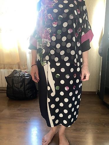Qadınlar üçün rahat və zərif paltar - Model: boş kəsimli, midi