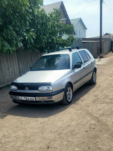 погрузчик на трактор: Volkswagen Golf: 1995 г., 1.8 л, Механика, Бензин, Хетчбек