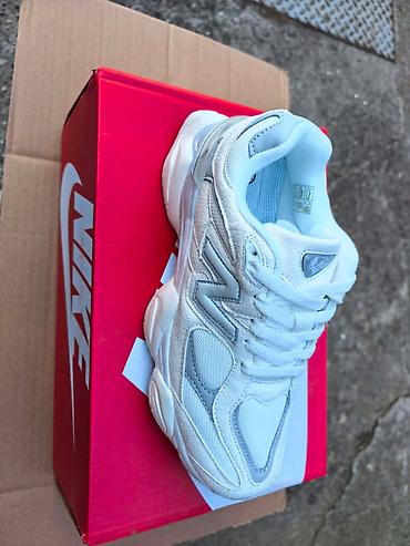 Patike: NB 9060
A klasa
36-46 — 10