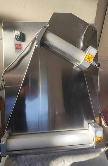 divar rəf: Peşəkar pizza xəmiri lavaş yuxa yayan aparat - Material — 1