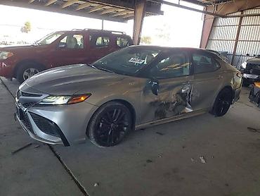 corolla 2022: Toyota Camry: 2023 г. — 3