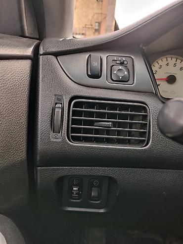 Mitsubishi: Mitsubishi Lancer: 2005 г., 1.3 л, Механика, Бензин, Седан — 11