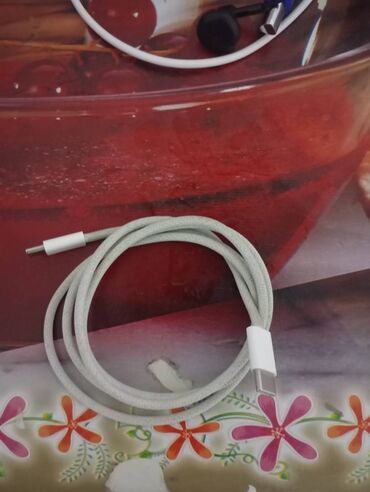 наушники apple: Kabel Apple, Type C (USB-C), İşlənmiş