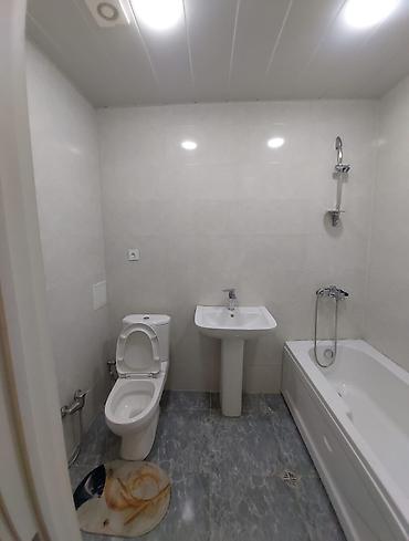 kürdəmirdə ev satılır: 2 otaqlı, Yeni tikili, 62 kv. m — 4